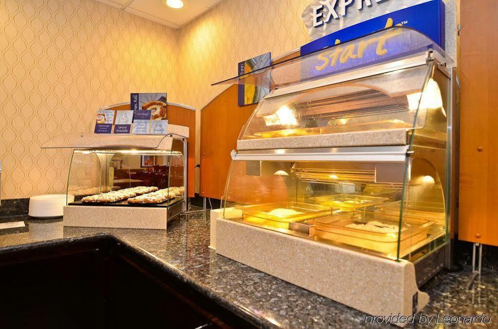 Holiday Inn Express Atlanta-Stone Mountain By Ihg Εξωτερικό φωτογραφία